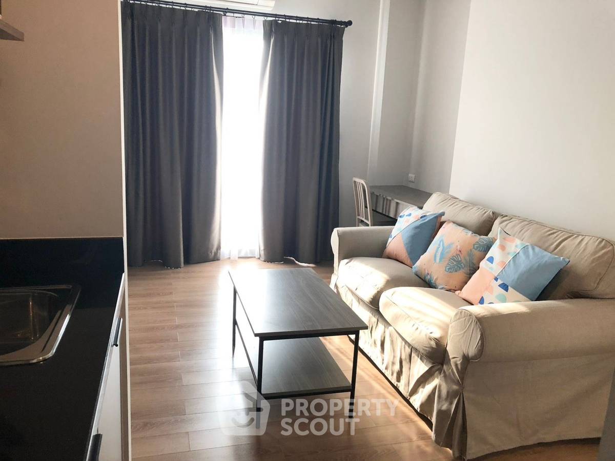 1-BR Condo at Chapter One Midtown Ladprao24 near MRT Lat Phrao (ID 2416409)