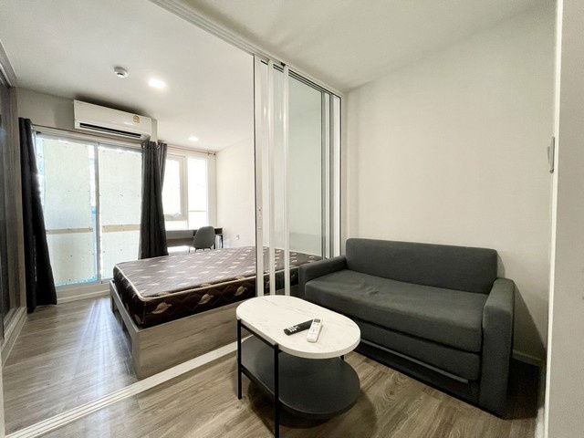 出租：Atmoz Sriracha Condo** **租金价格：** 8,000 泰铢/月