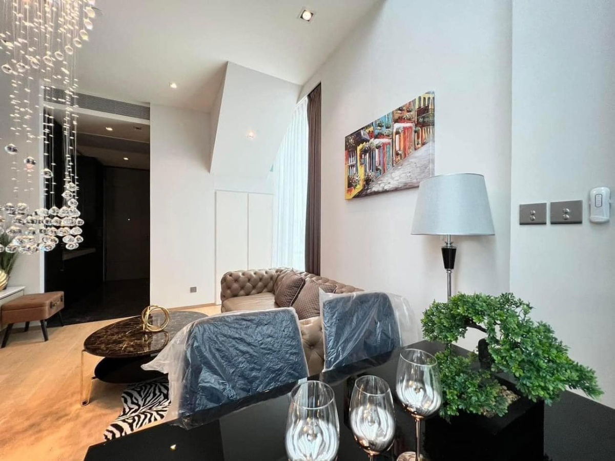 🟨🟦🟦28 Chidlom [FOR RENT]🟦🟦🟨