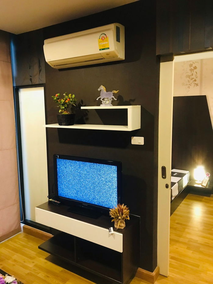 Baan Navatara riverlife condo.