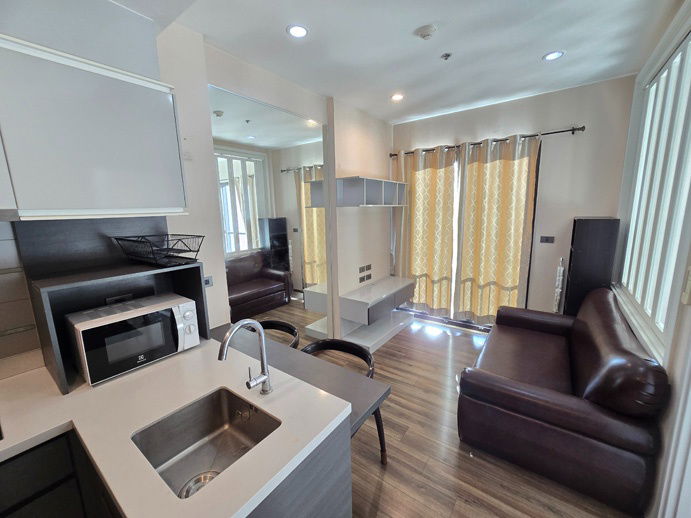 🔥Best offer for rent🔥 Nice unit with washing machine at Wyne by Sansiri
