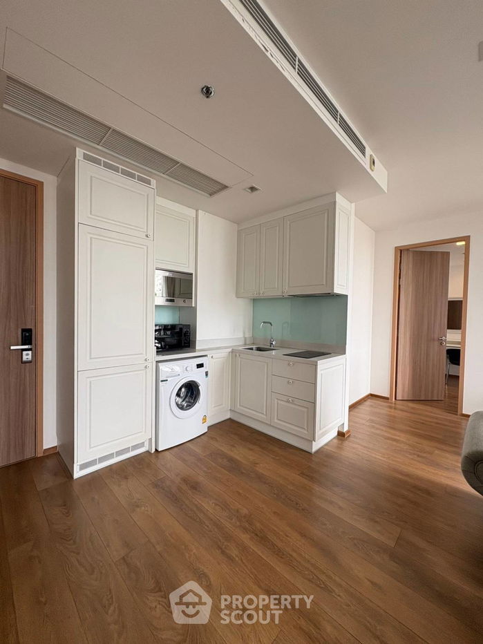 2-BR Condo at Noble Be 33 near BTS Phrom Phong (ID 2416980)