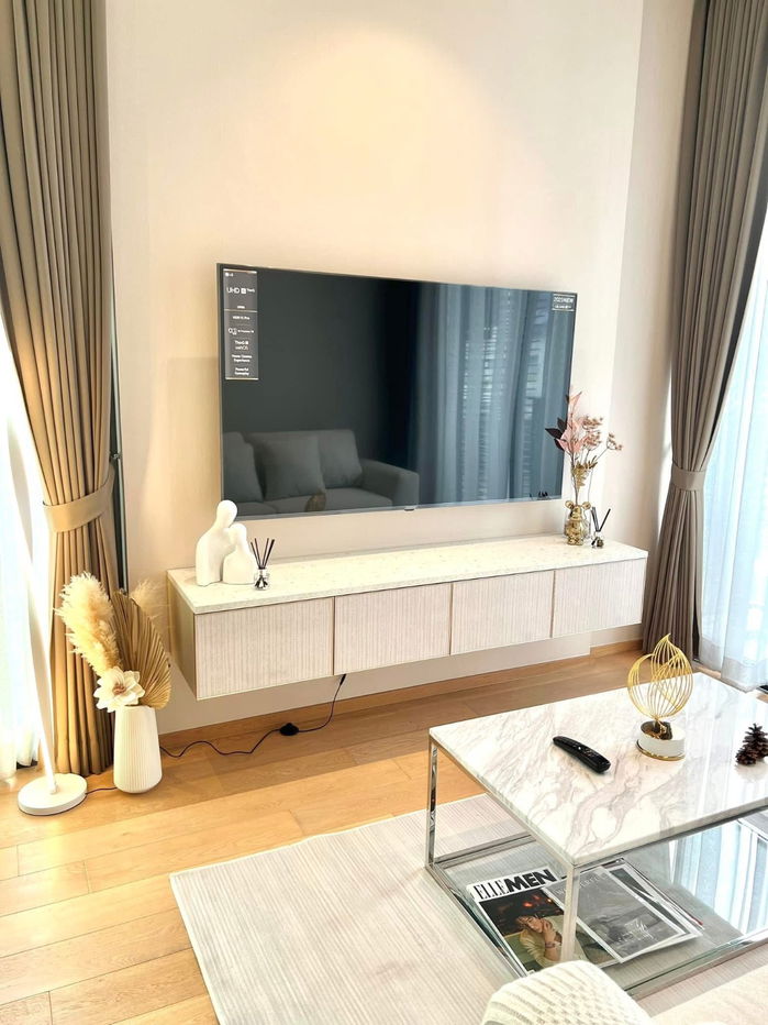 🟨🟦🟦28 Chidlom [FOR RENT]🟦🟦🟨