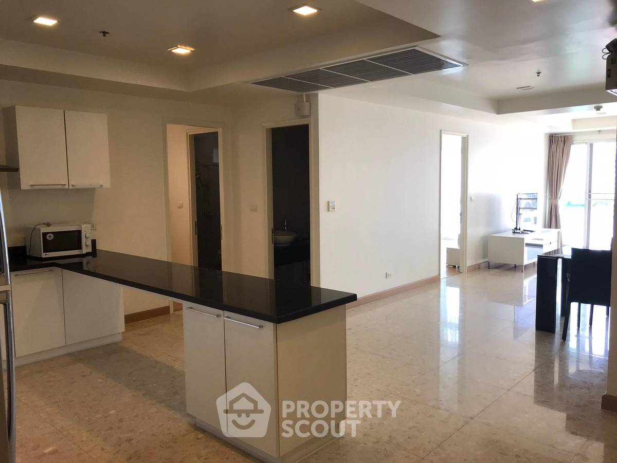 คอนโด 2 ห้องนอน ณุศาสิริ แกรนด์ คอนโดมิเนียม ใกล้ BTS เอกมัย (ID 452573)