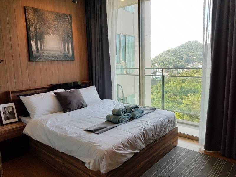 မြို့လယ်ရှိ ဇိမ်ခံကွန်ဒို၊ တန်ဖိုးကြီး၊ ကောင်းမွန်သောတည်နေရာ၊ Marina Bay Front Sriracha အသိုင်းအဝိုင်းဧရိယာ