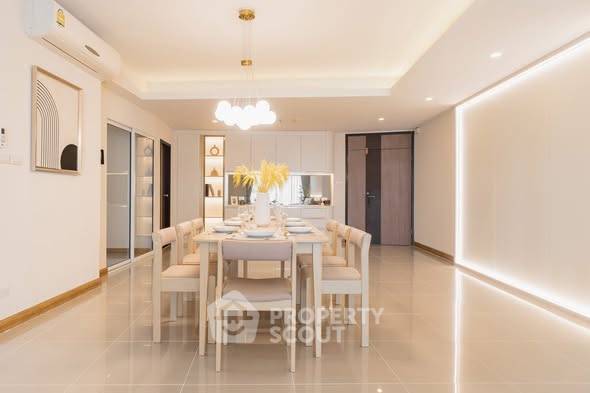 3-BR Condo at Supalai River Resort Charoen Nakhon in Samre (ID 2417909)