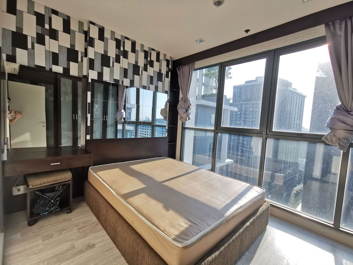 G8718🤎中国客户，请加微信。(在联系方式的旁边) 🅵🅾🆁 🆁🅴🅽🆃 Ideo Mobi Rama 9 🅻🅸🅽🅴 ❤️💜@condopremium💜❤️Ready to move in ⬛🟨 📞 065 695 3645🟨⬛