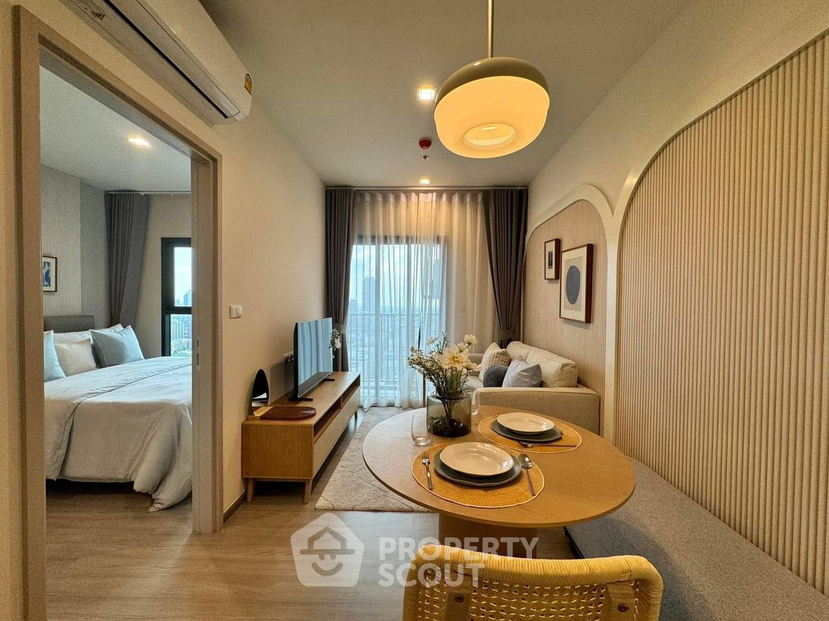 1-BR Condo at THE BASE Phetchaburi-Thonglor in Bang Kapi (ID 1945738)