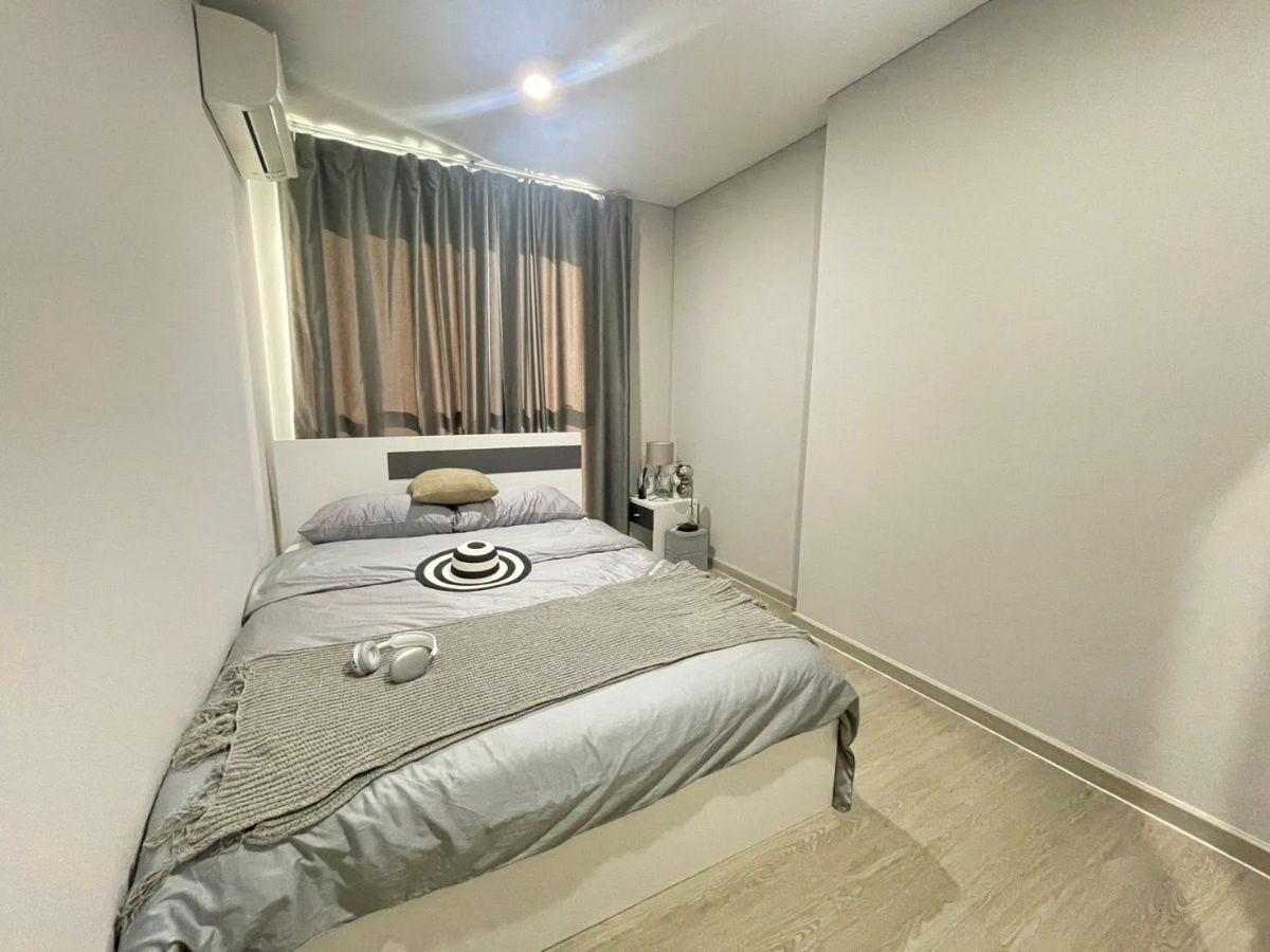 Lumpini Park Phahon 32  Condo For Rent / Line : @mintocondo