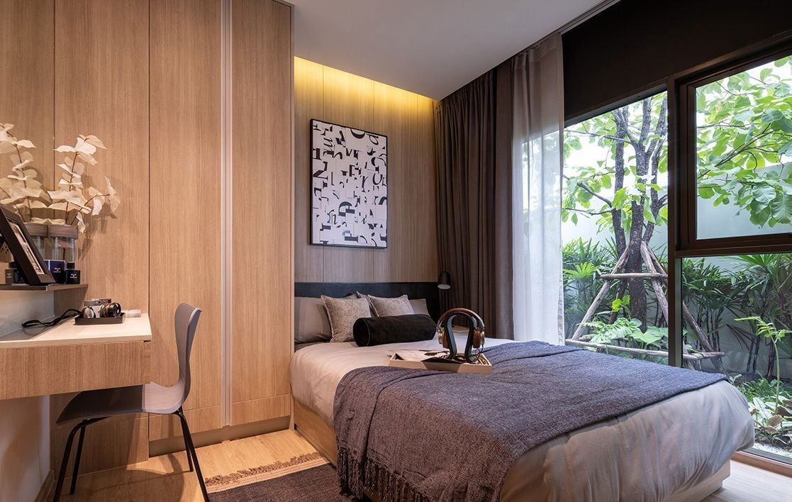 Studio Nice Room City view Fully Furnished New Condo Good Location Next To Ekkamai-RamInthra,Central East Ville   @  Noble Create