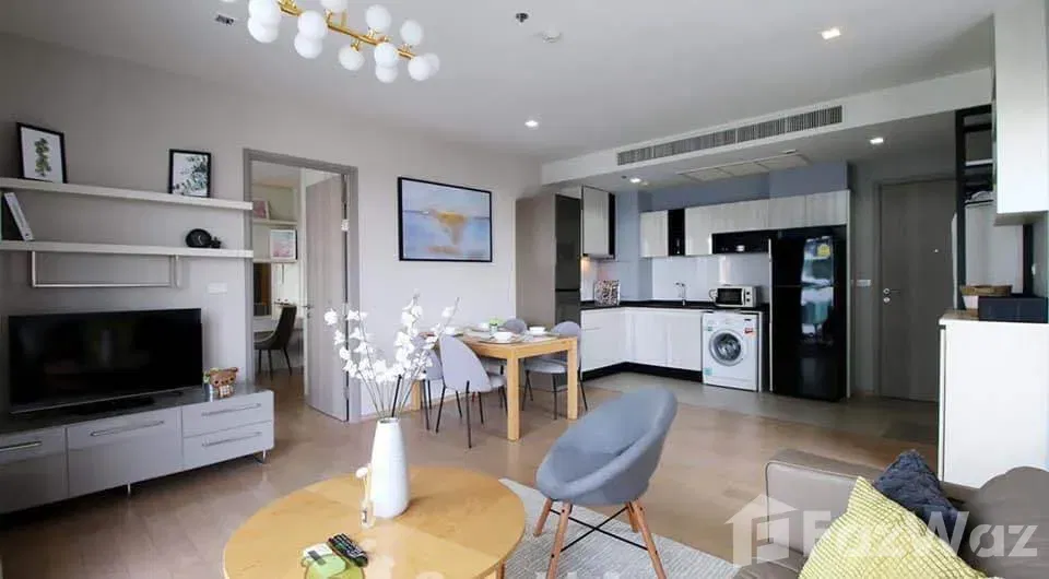 HQ by Sansiri Thonglor 1980117