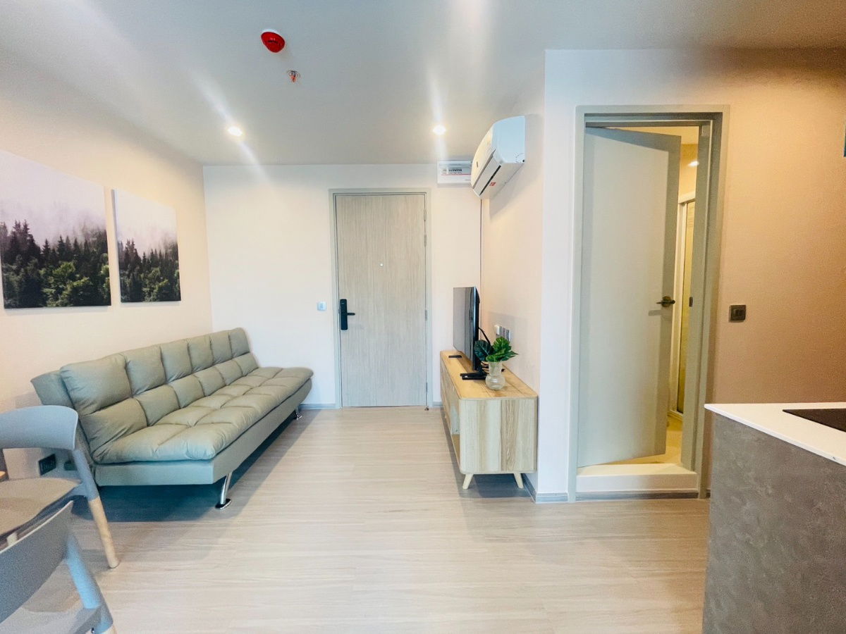 Condo for Rent: Aspire Erawan Prime