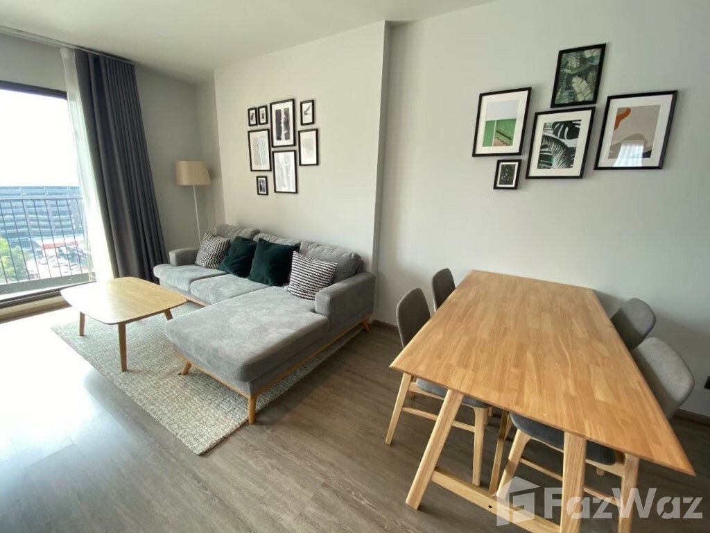 2 Bedroom Condo for rent at Rhythm Ekkamai 1137942