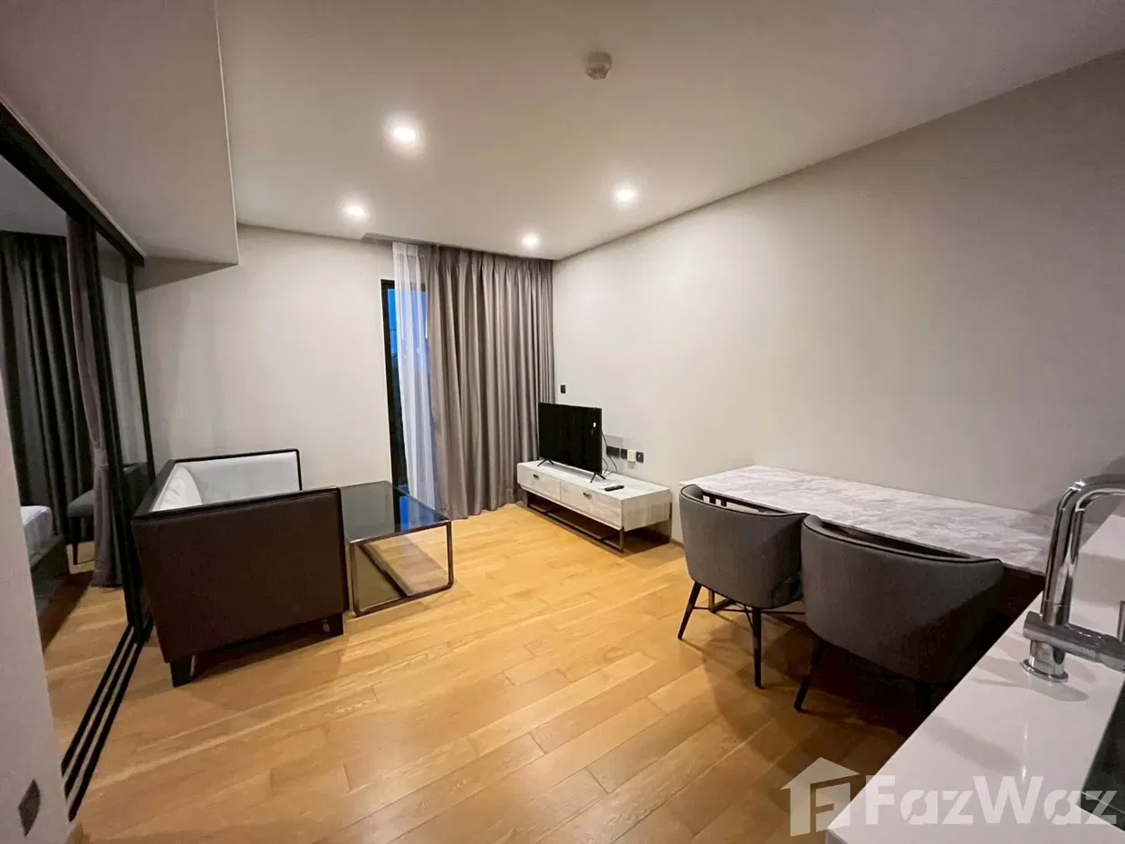 1 Bedroom Condo for rent at Na Vara Residence 5805679