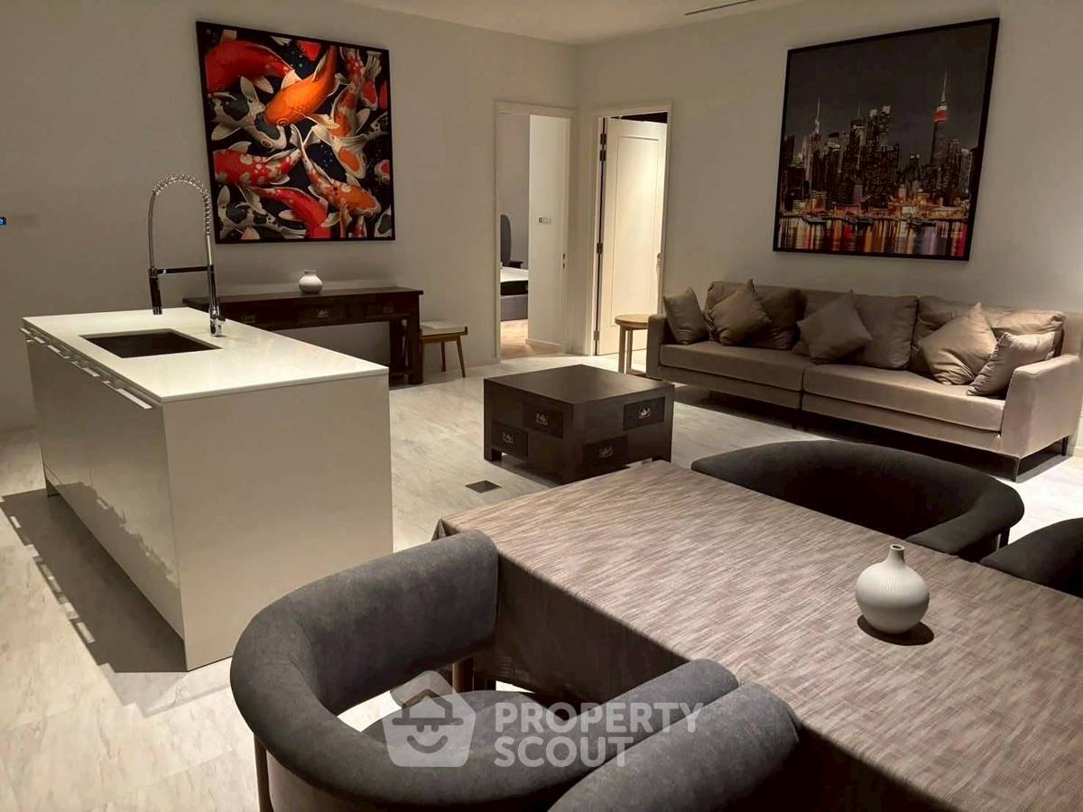 2-BR Condo at Four Seasons Private Residences Bangkok near BTS Saphan Taksin (ID 2418217)