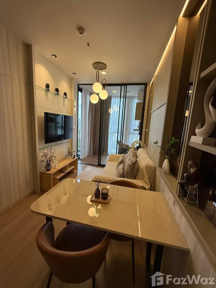1 Bedroom Condo for rent at The Issara Sathorn 5780556