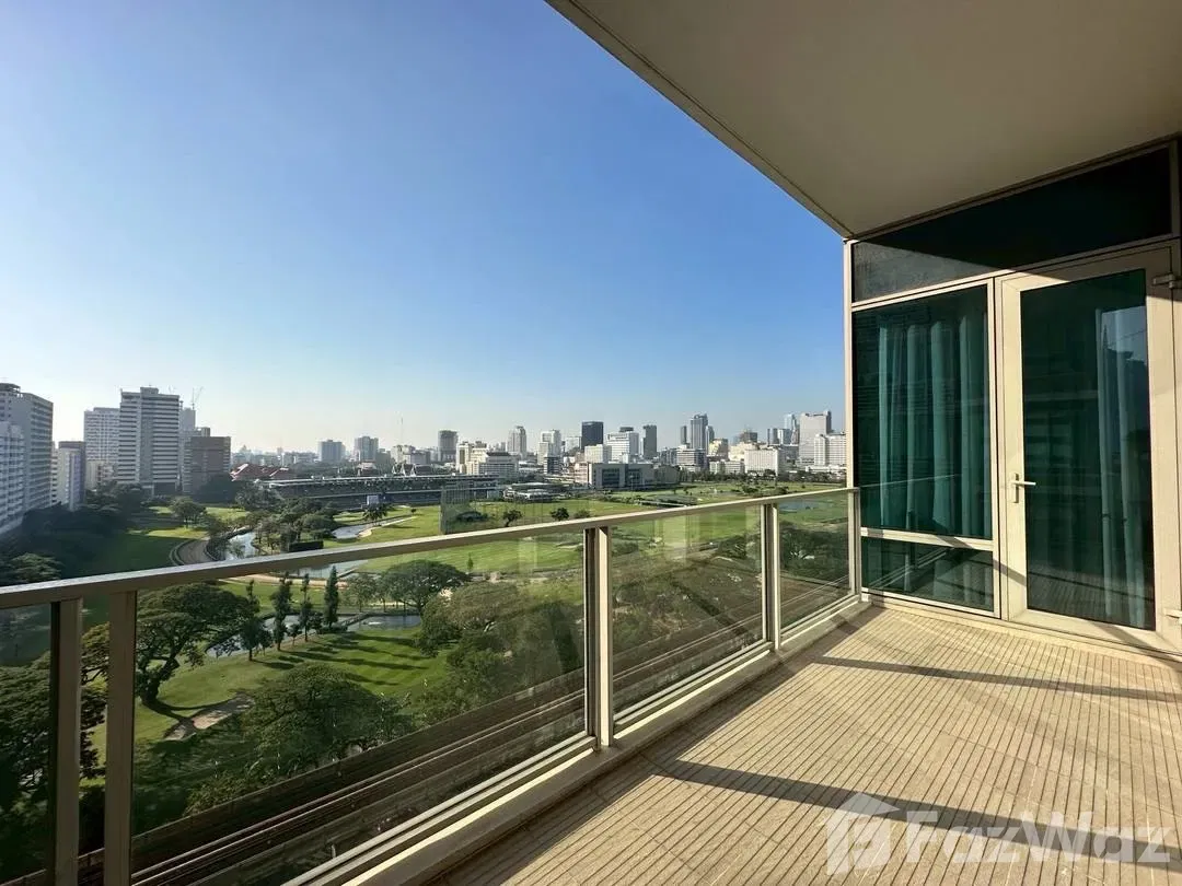 185 Rajadamri 5792072