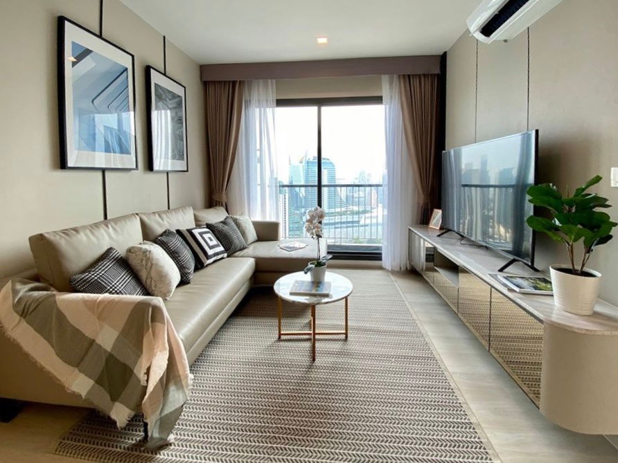 For Rent - Life One Wireless , Luxury Class 2 bedrooms 2 bathrooms