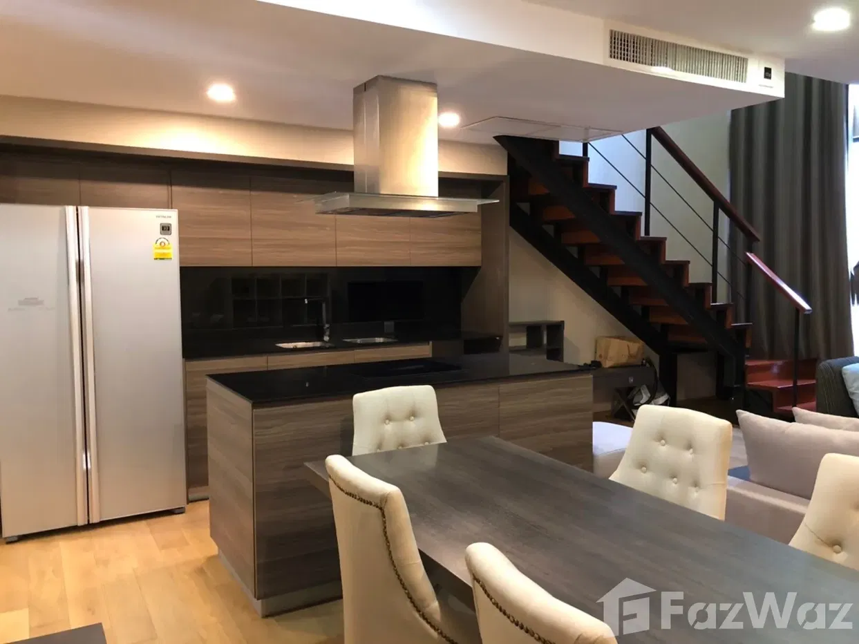 3 Bedroom Condo for rent at Klass Langsuan 1642012