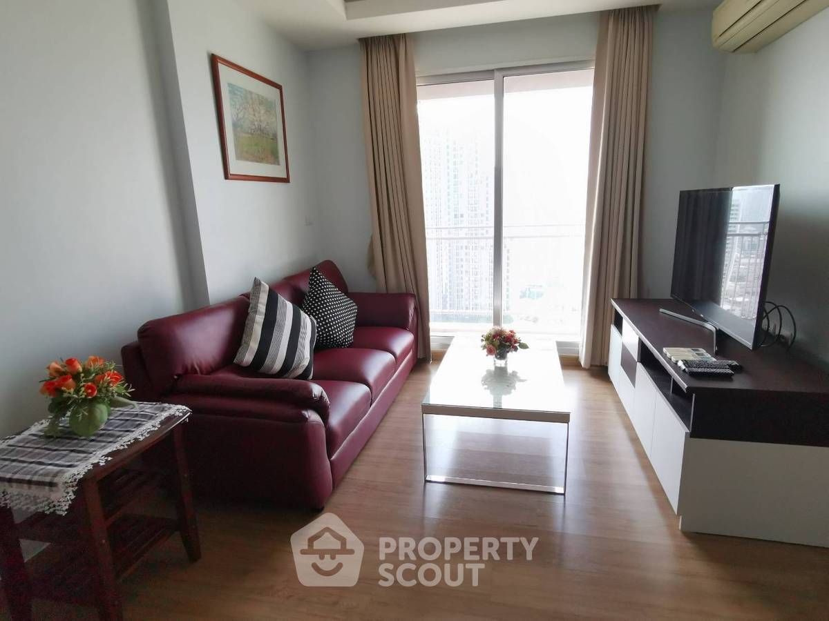 2-BR Condo at Thru Thonglor in Bang Kapi (ID 2409211)