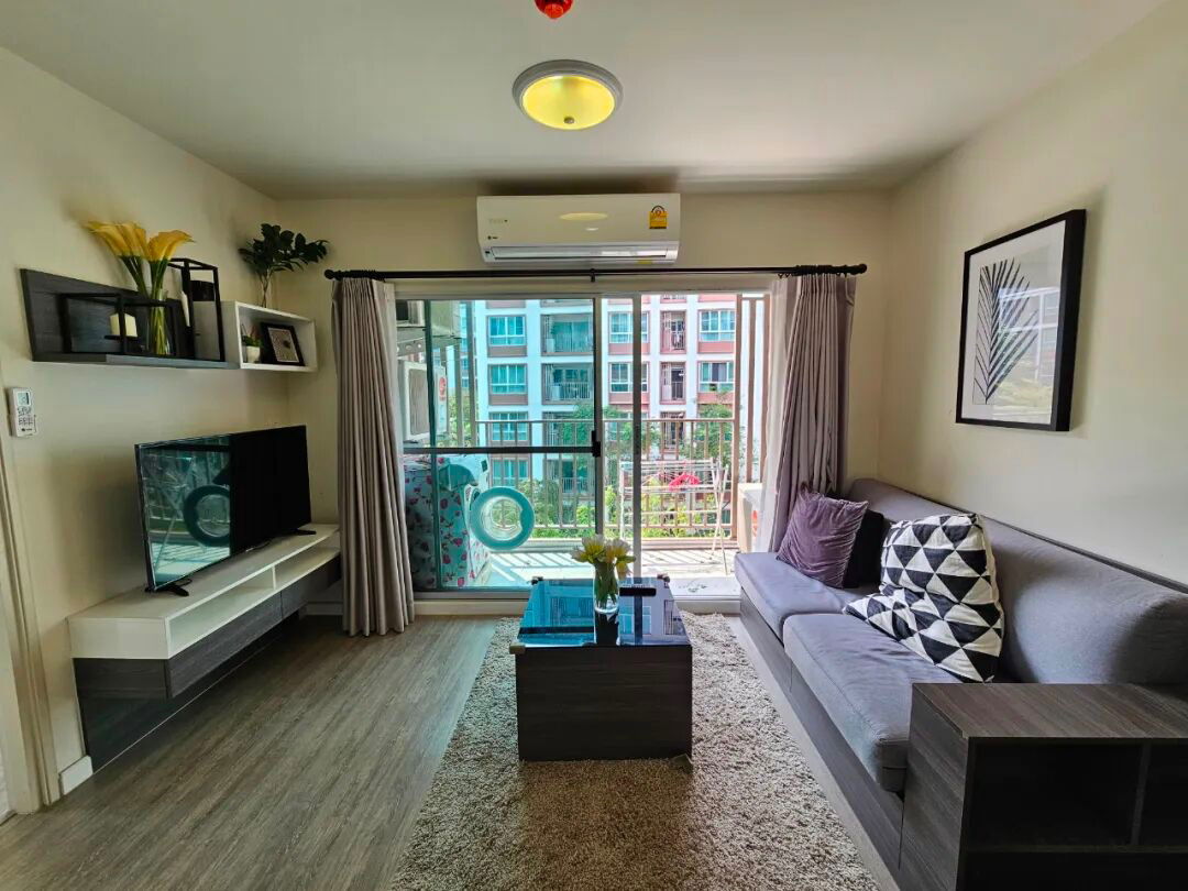 ♦️ For rent: D Condo Ping, pool view, 2 bedrooms, 4th floor ☎️064-792-4426 (Ben)