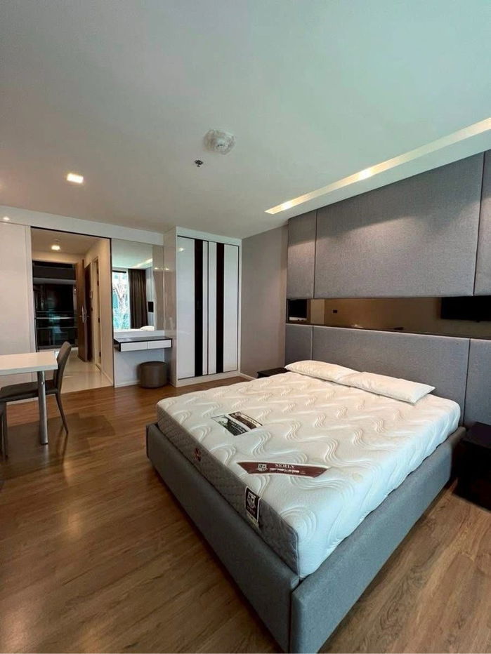 For rent The Starhill Condo close to Nimman and CMU pet friendly