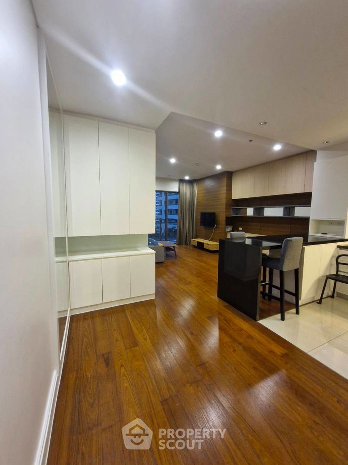 1-BR Condo at Bright Sukhumvit 24 Condominium near BTS Phrom Phong (ID 2138324)