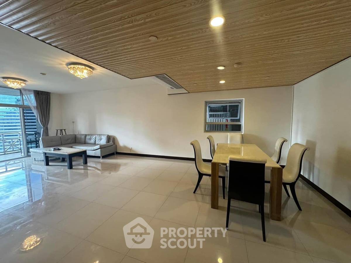 2-BR Condo at All Seasons Mansion Condominium near BTS Phloen Chit (ID 1648781)