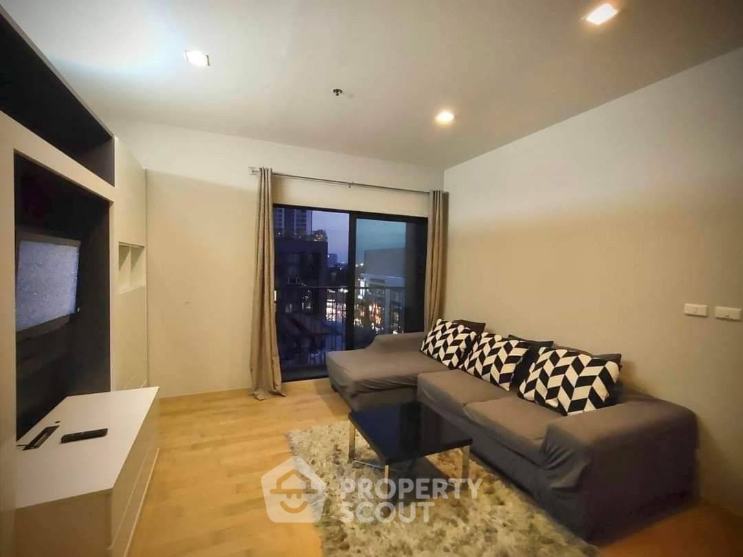 คอนโด 1 ห้องนอน แอท โนเบิล รีวีล เอกมัย ใกล้ BTS เอกมัย (ID 1927197)