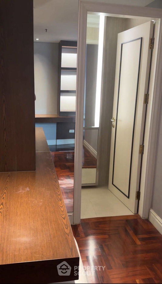 ARL Makkasan အနီး Kallista Mansion ရှိ 3-BR ကွန်ဒို (ID 1540123)