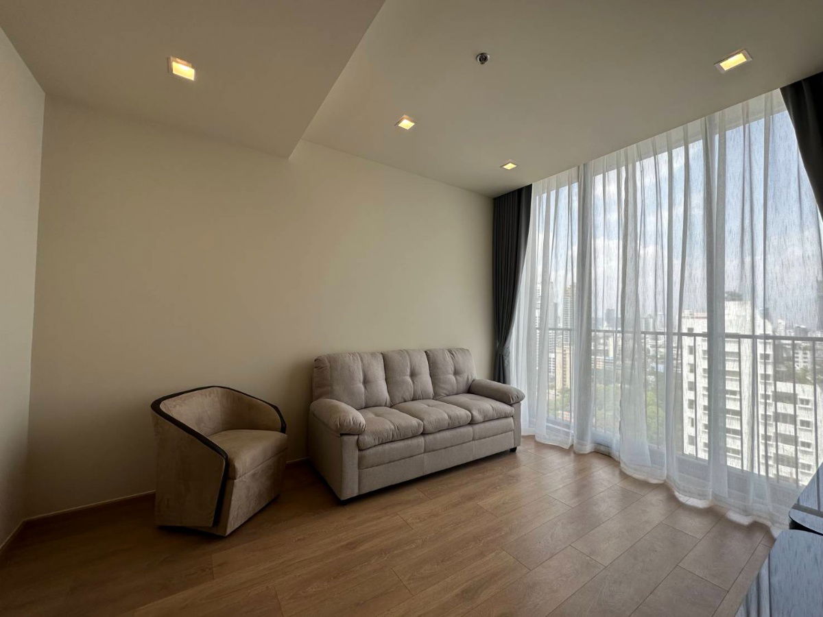 Condo For Rent!!Noble Around Sukhumvit 33