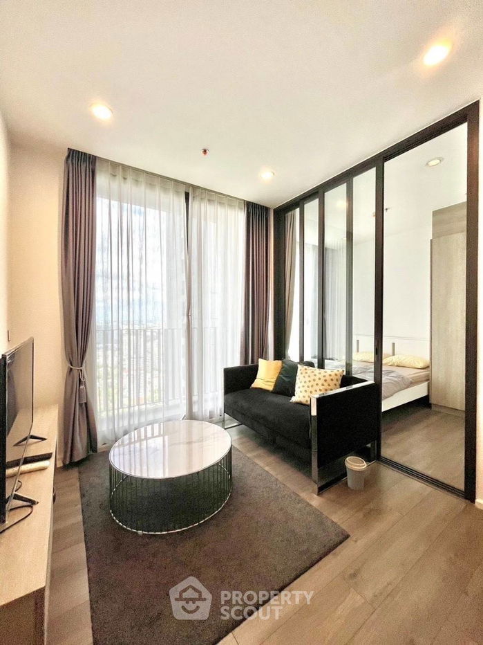 2-BR Condo at Whizdom Essence Sukhumvit near BTS Punnawithi (ID 2070994)