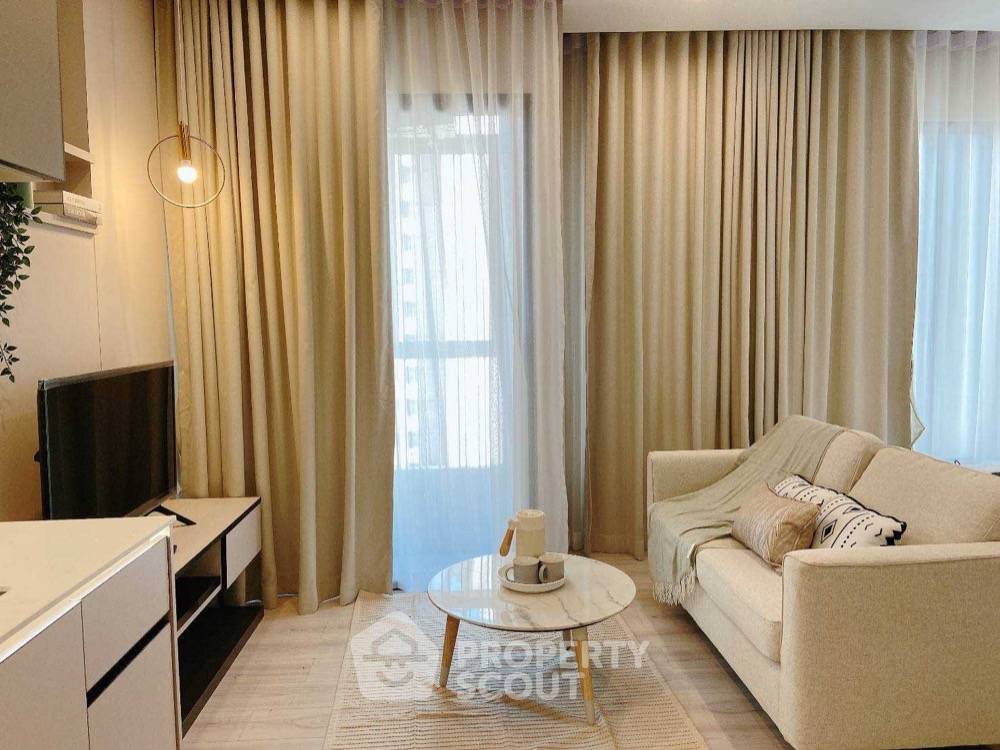 1-BR Condo at The Room Phayathai near ARL Ratchaprarop (ID 2032889)