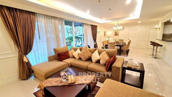 5-BR Condo at Piyathip Place near BTS Phrom Phong (ID 2369150)