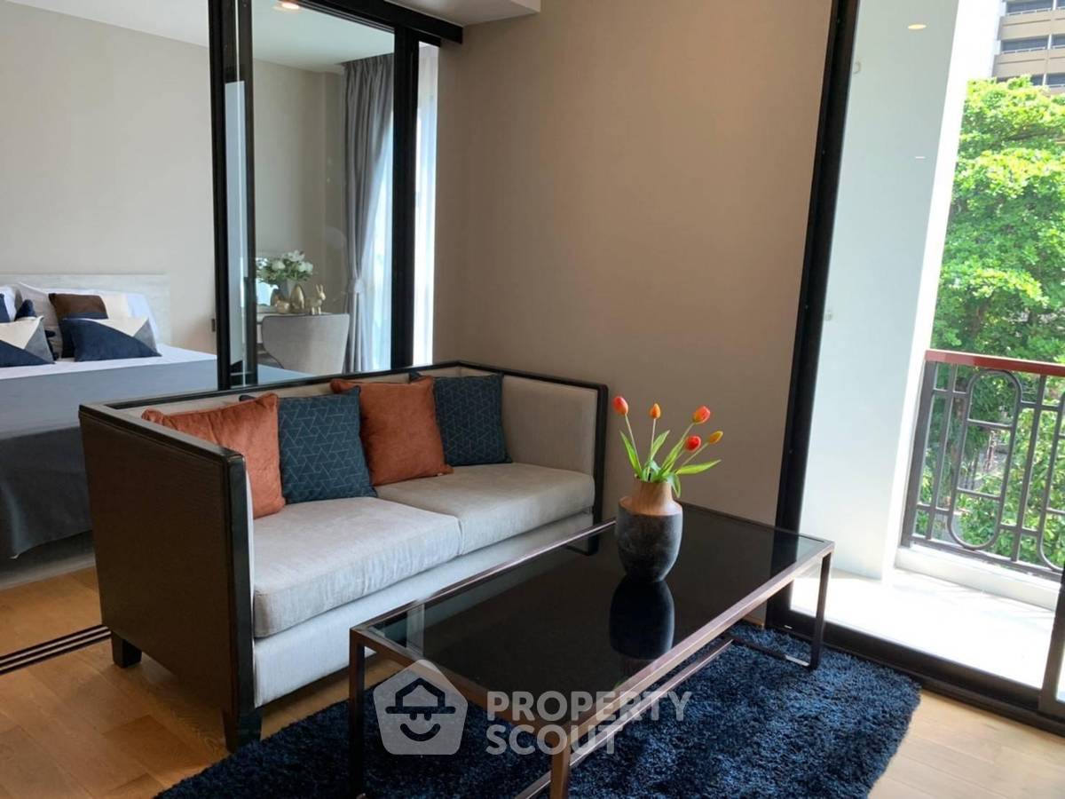 1-BR Condo at Na Vara Residence near BTS Chit Lom (ID 1332353)
