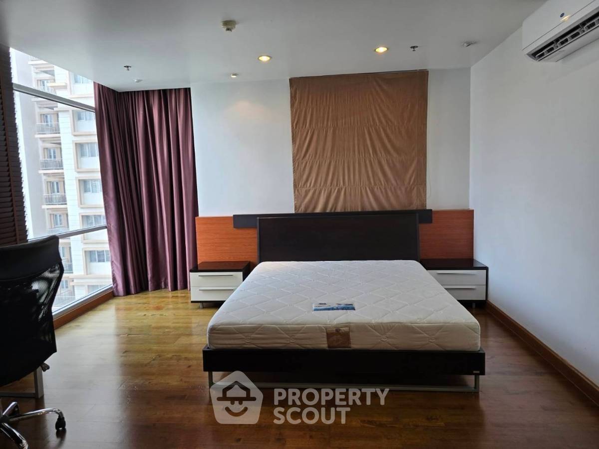 2-BR Condo at The Master Centrium Asoke-Sukhumvit near MRT Sukhumvit (ID 2069676)