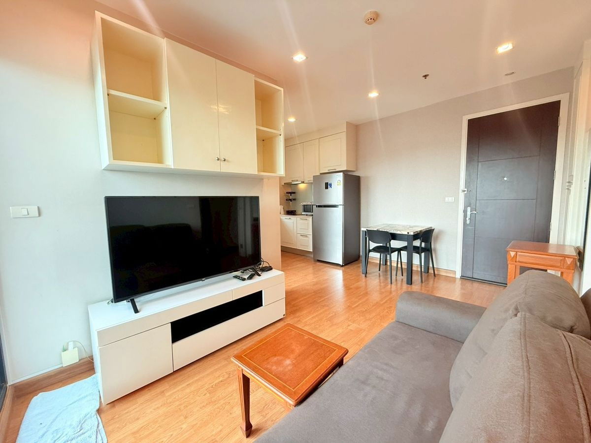 Rent Q House Sukhumvit 79 2 bedroom 1 bathroom size 46 sq.m. 25,500 baht / month