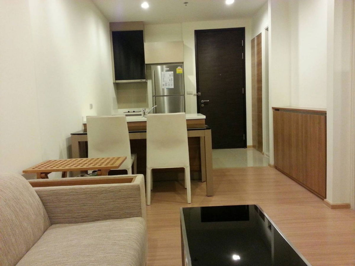 For Rent Rhythm Sukhumvit 50 Near BTS Onnut (170 m./2 min walk) Negotiable Line ID: @condobkk (with @)