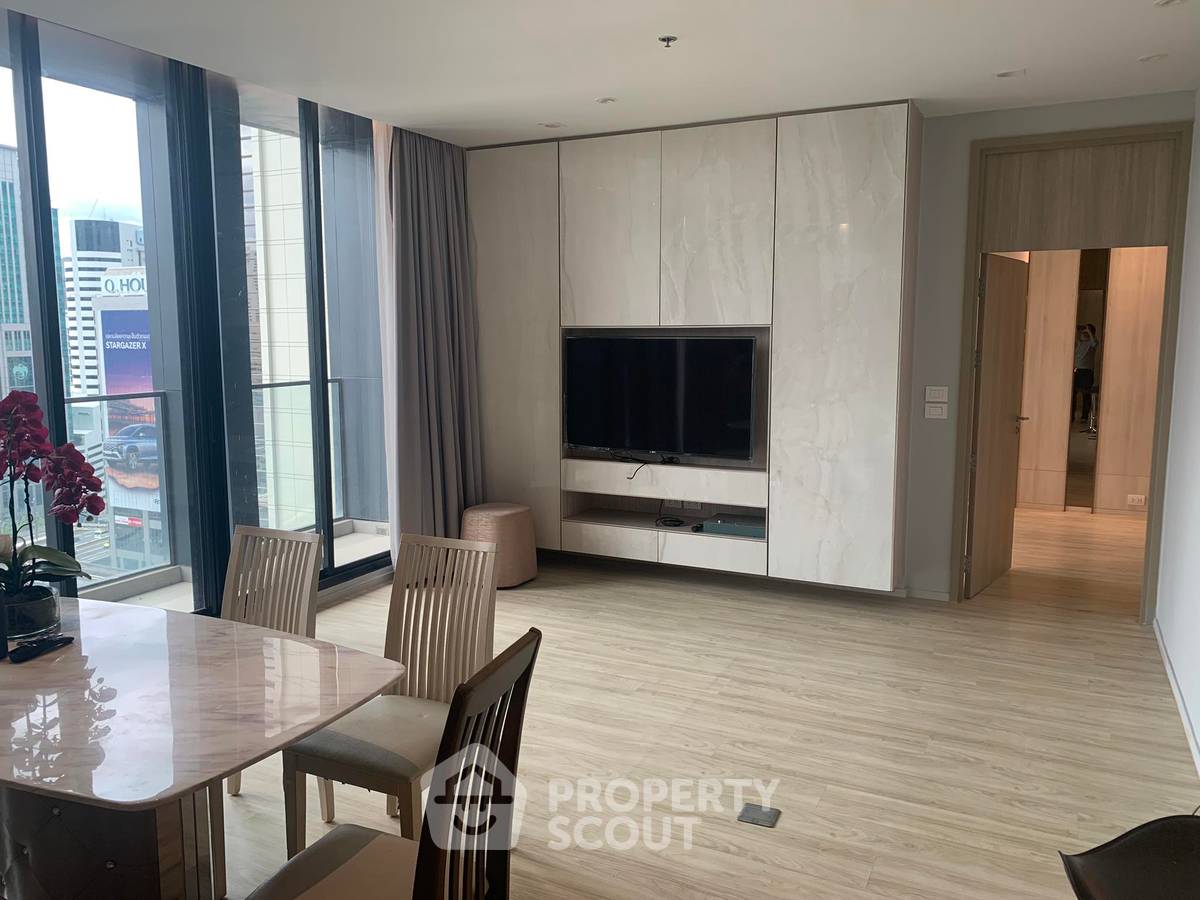 3-BR Condo at Noble Ploenchit near BTS Phloen Chit (ID 1579862)