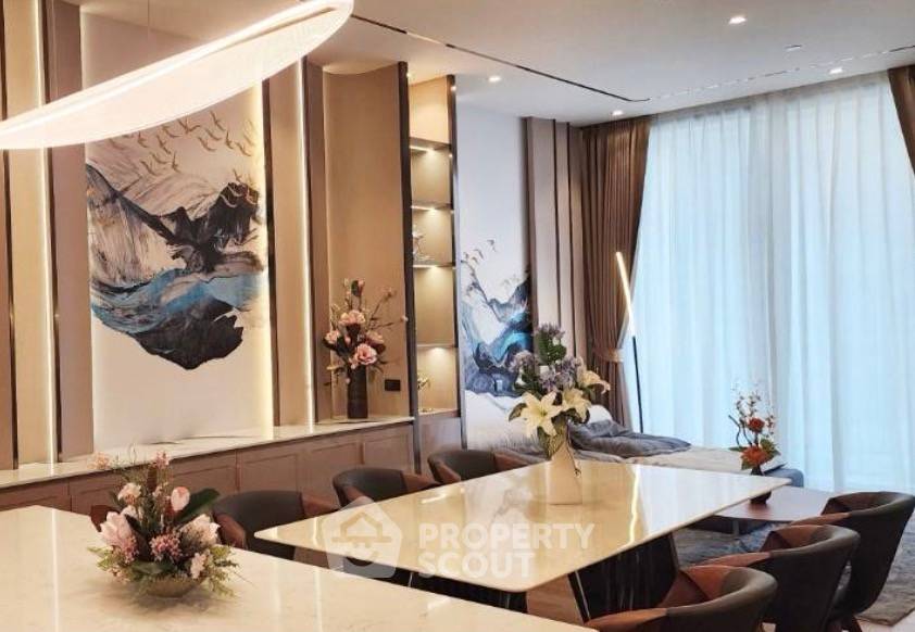 2-BR Condo at Muniq Langsuan near BTS Ratchadamri (ID 1896453)