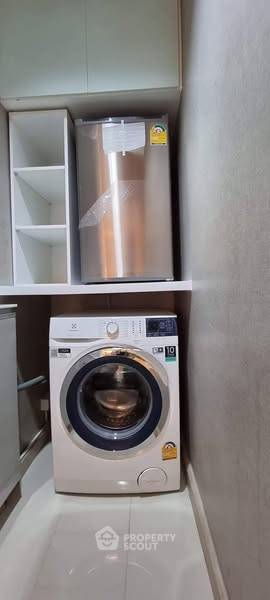 2-BR Condo at Ideo Mobi Sathorn near BTS Krung Thon Buri (ID 2356559)