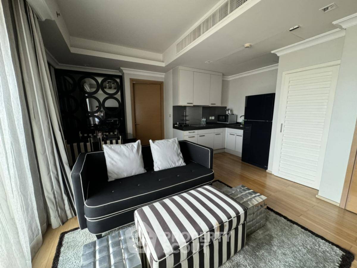 1-BR Condo at Prive By Sansiri near BTS Phloen Chit (ID 1774659)