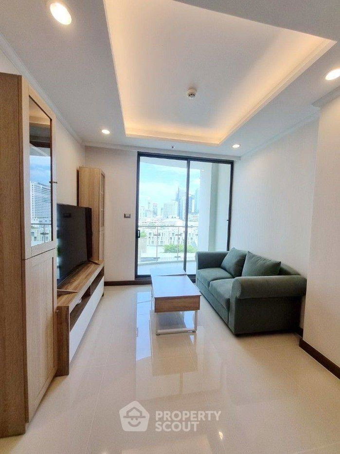 1-BR Condo at Supalai Oriental Sukhumvit 39 near MRT Phetchaburi (ID 1776838)