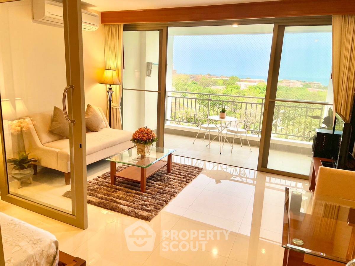 1-BR Condo at Boat House Hua Hin close to The Venezia (ID 1266397)