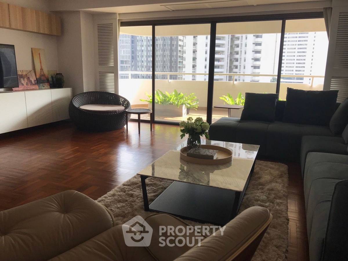 3-BR Condo at Tower Park near ARL Makkasan (ID 2421957)