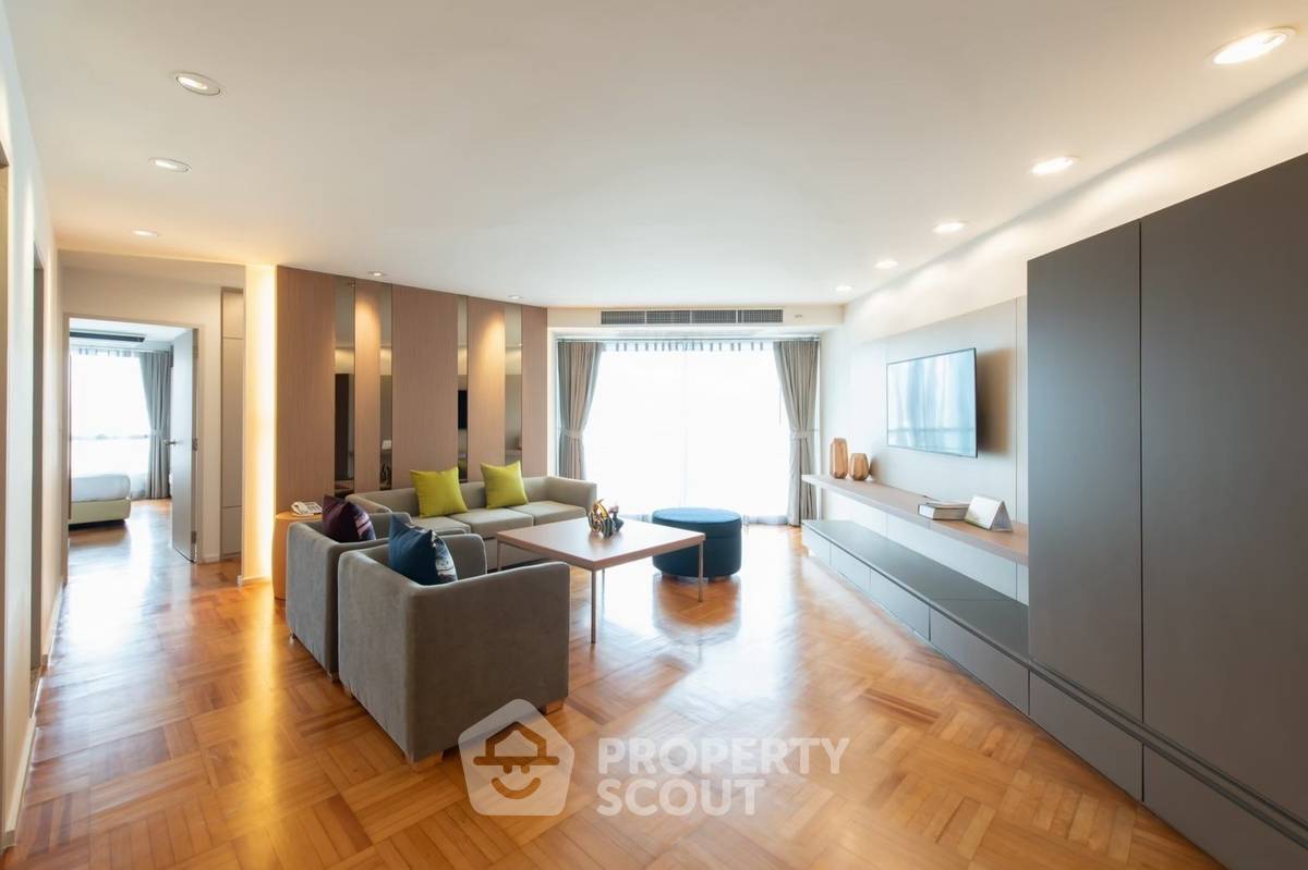 Chong Nonsi ရှိ Bangkok Garden ရှိ 2-BR ကွန်ဒို (ID 2068662)