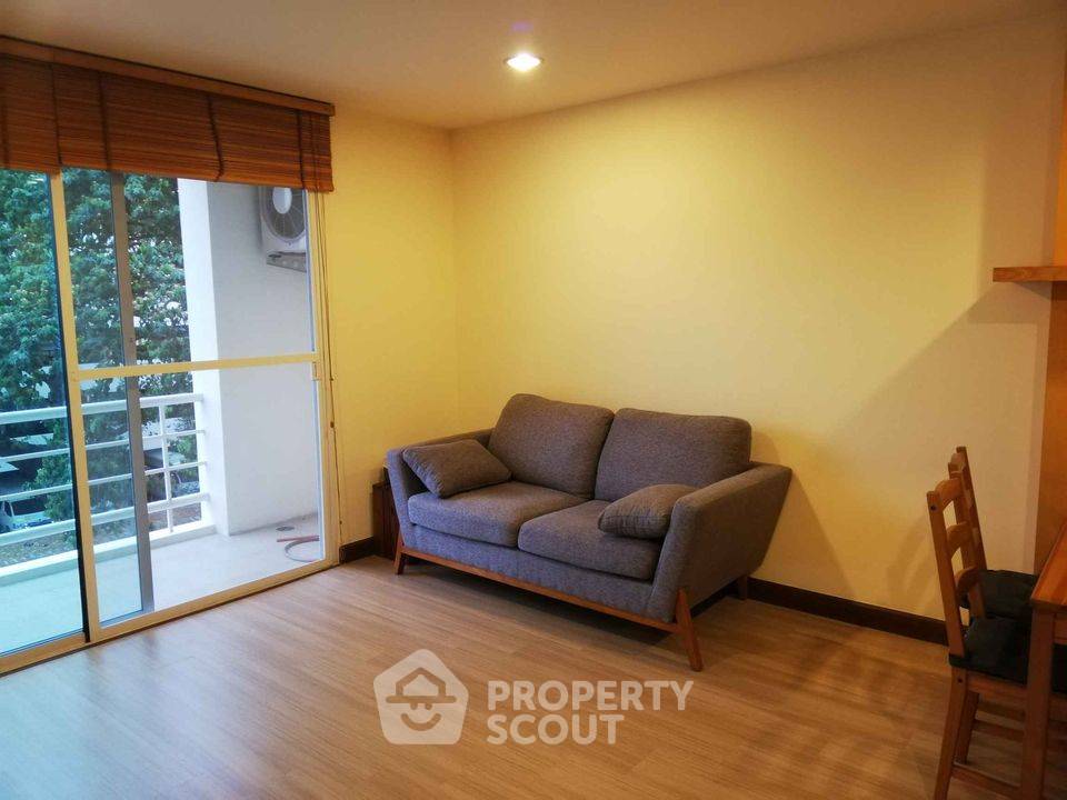 2-BR Condo at The Amethyst Sukhumvit 39 near BTS Phrom Phong (ID 1285835)