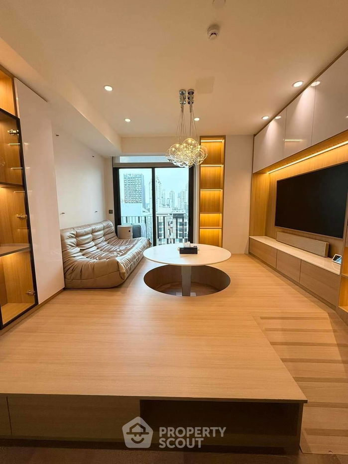2-BR Condo at Muniq Sukhumvit 23 near MRT Sukhumvit (ID 1910163)