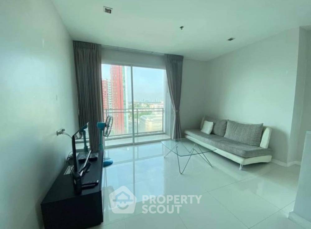 2-BR Condo at The Bloom Sukhumvit 71 near BTS Phra Khanong (ID 1723069)