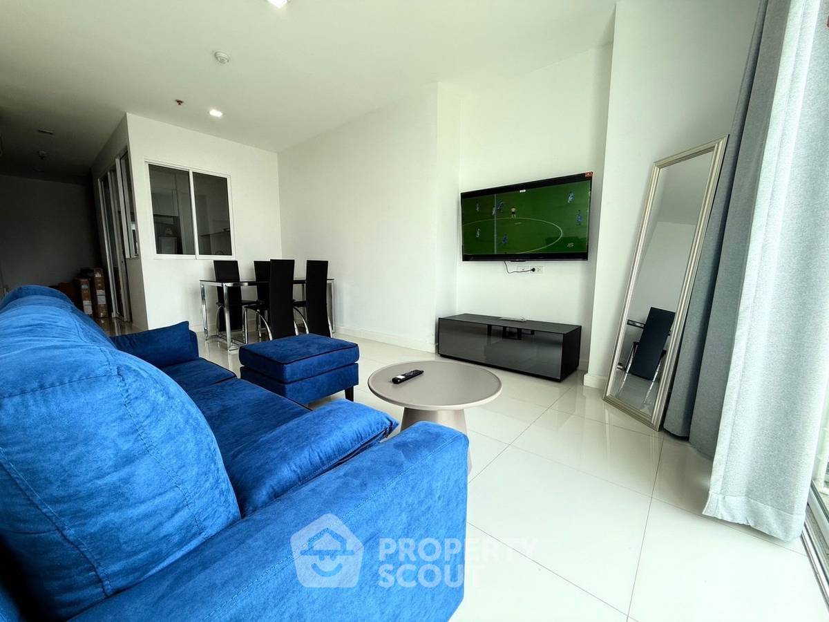 2-BR Condo at The Bloom Sukhumvit 71 near BTS Phra Khanong (ID 2057502)